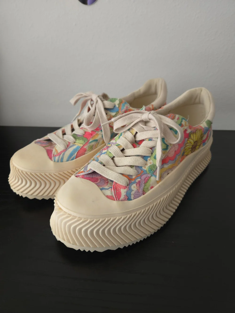 Circus by Sam Edelman Floral Platform Sneakers - Cream Multicolor